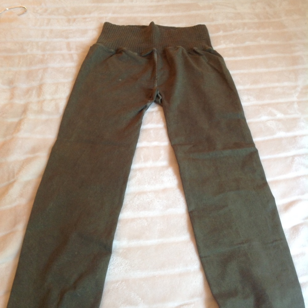 NWOT - Free People Shanti Leggings - Picture 2 of 3